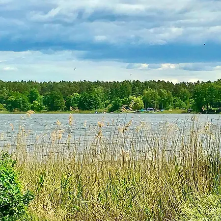 Finnhuette Seeblick An Der Elbe * Lenzen